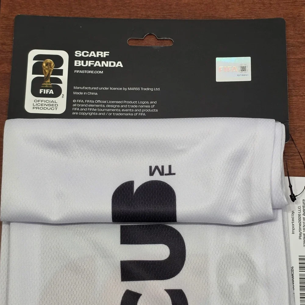FIFA Scarf Unisex OS White World Cup 2026 CAN MEX USA Soccer Fan Bufanda NWT